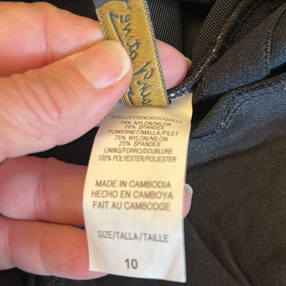 Beach Native black purple Slenderizing one piece bathing suit Size 10 New - Picture 4 of 11